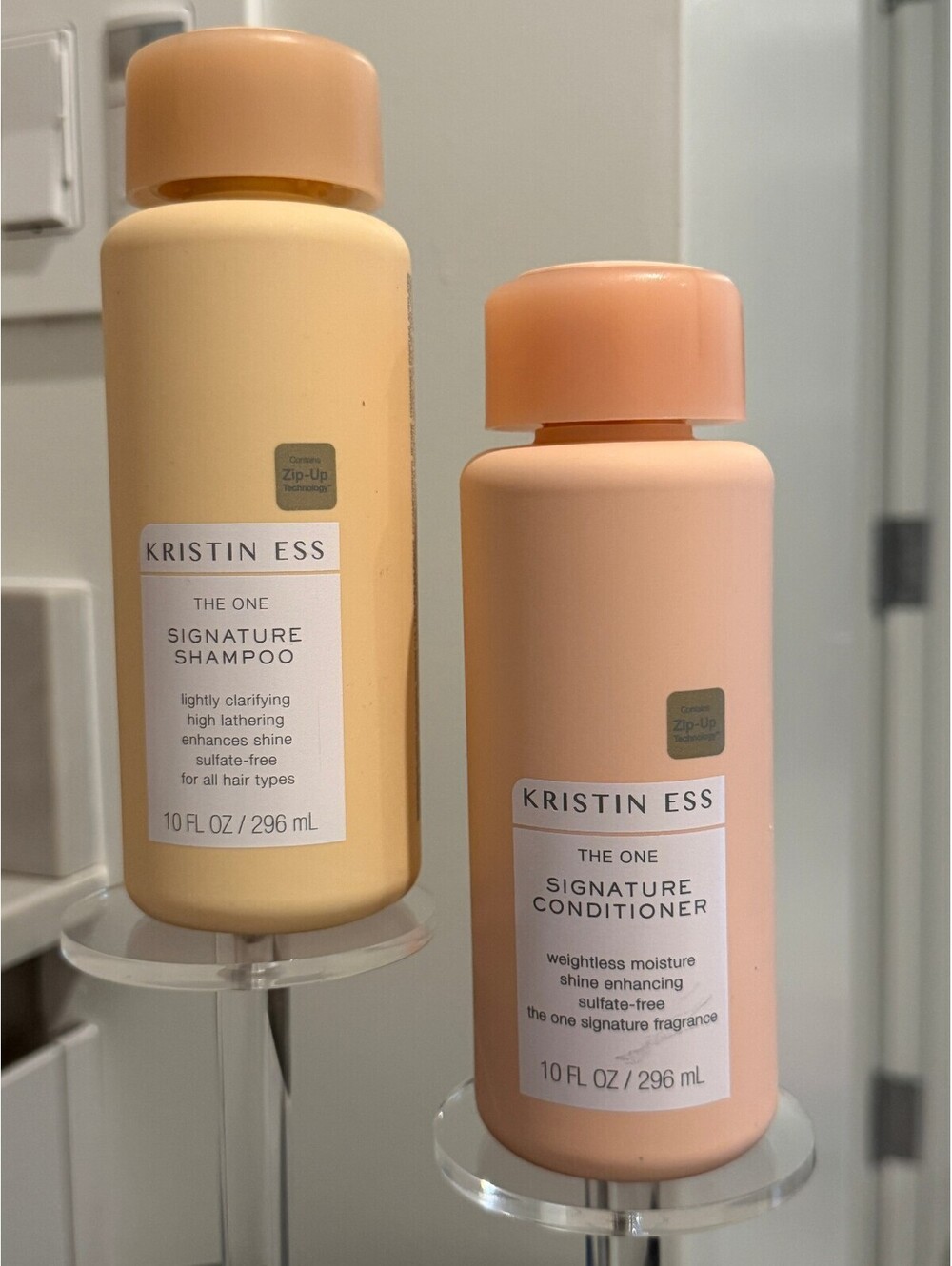 Kristin Ess Signature Shampoo and Conditioner Set